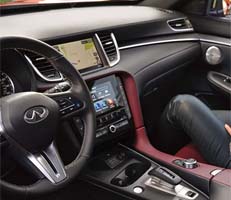 INFINITI InTouch with Wi-Fi Hotspot