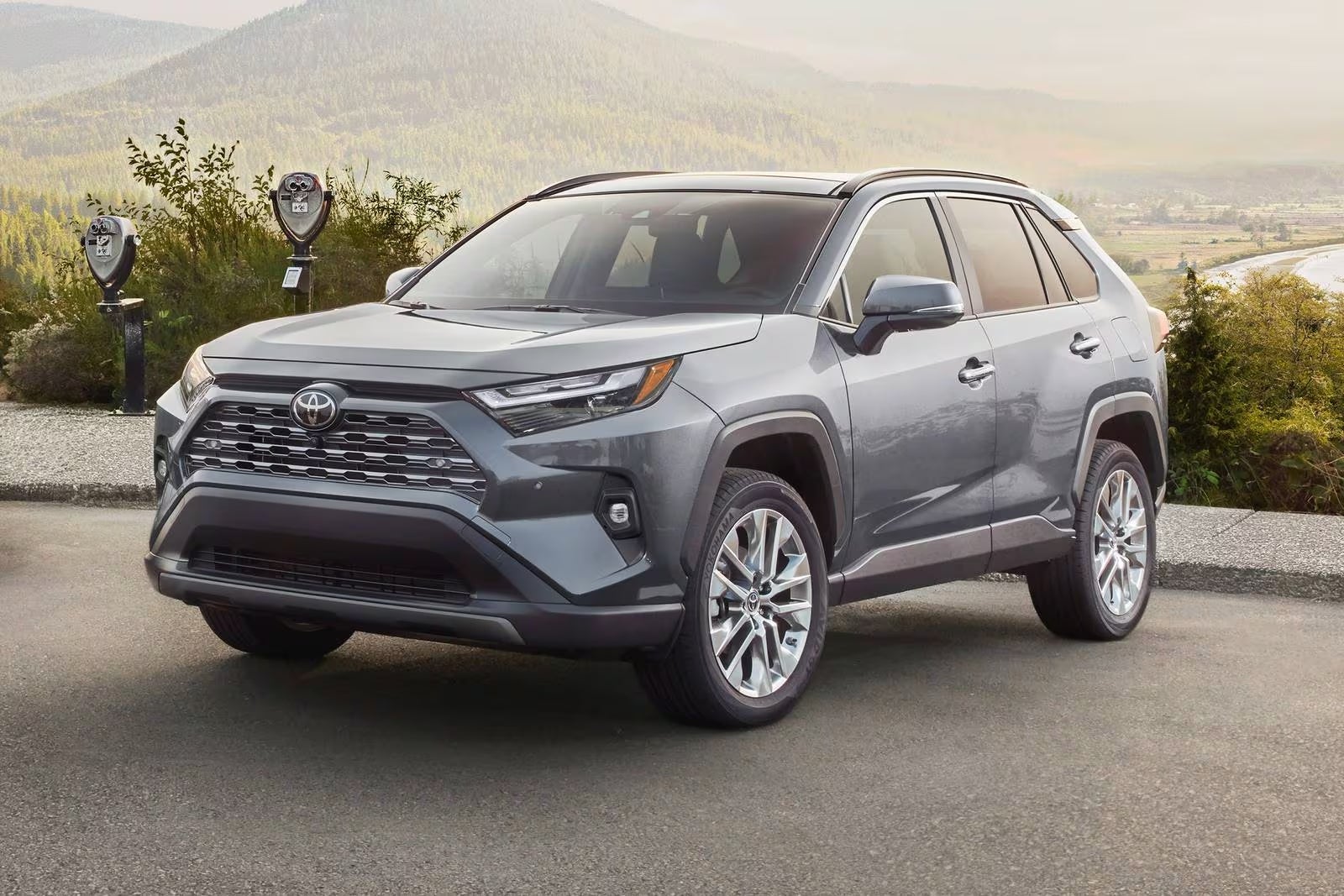 2025 Toyota RAV4 vs RAV4 Hybrid vs RAV4 Prime