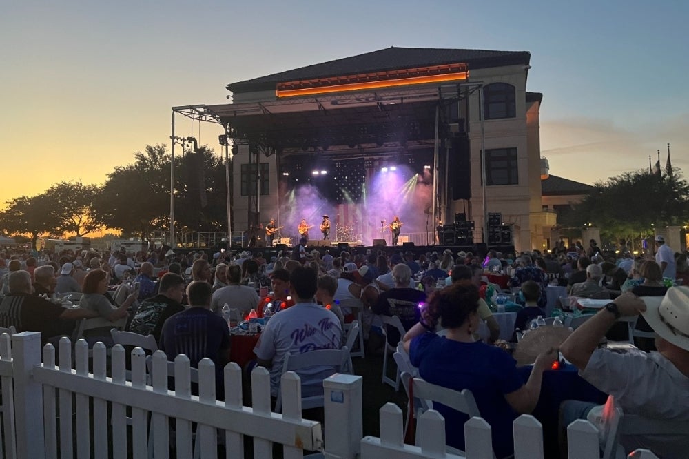 Stars and Guitars – Colleyville