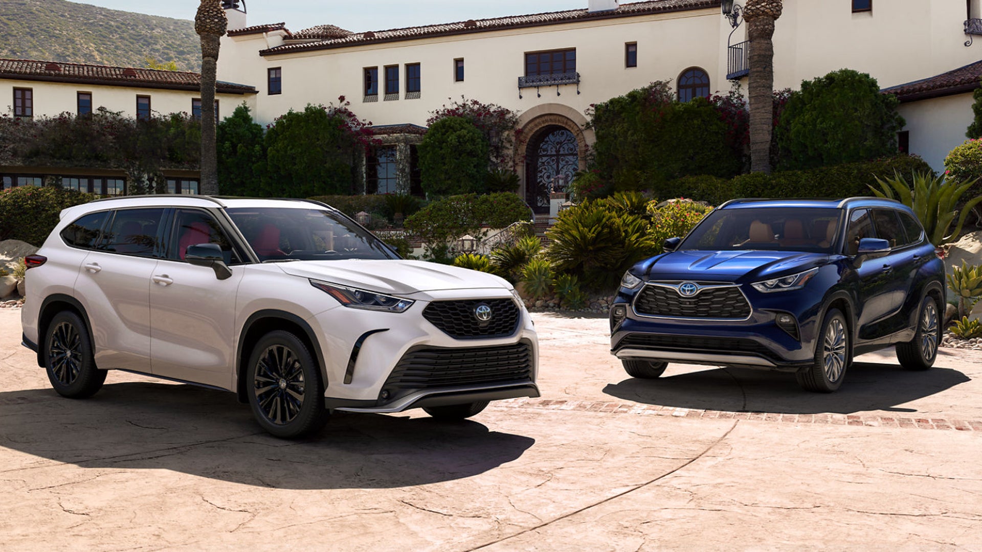 2023-Toyota-Highlander