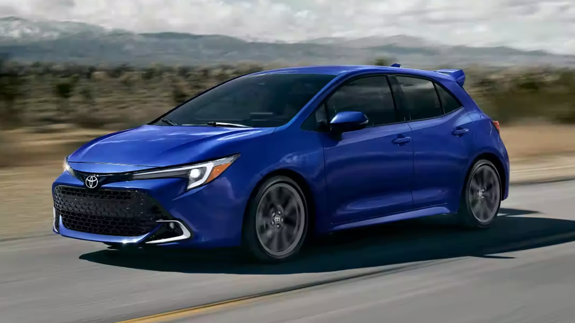 2023-Toyota-Corolla-Hatchback