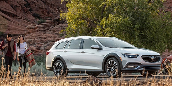 2020 Buick Regal TourX performance