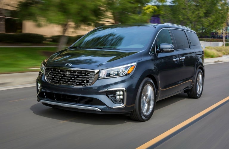 2019 Kia Sedona in black