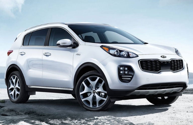 2019 Kia Sportage in white