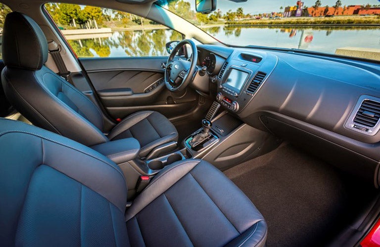2017 Kia Forte front seating