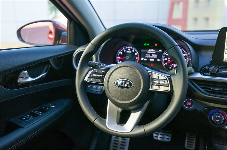 2019 Kia Forte Gas Mileage interior view