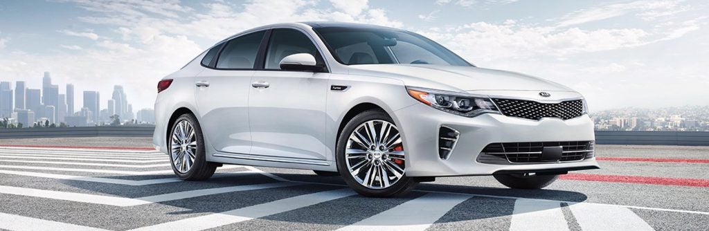 2017 Kia Optima Interior Features and Entertainment Options