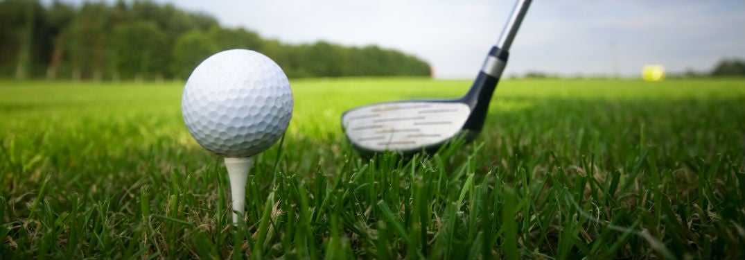 Golf club and tee