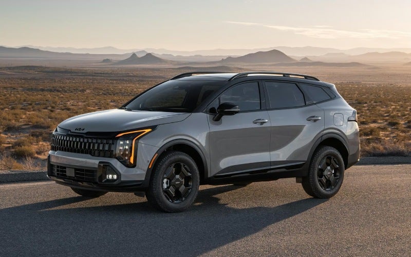 Which compact SUV gives Atlantic City, NJ drivers the most confidence—2026 Kia Sportage or 2026 Honda CR-V?