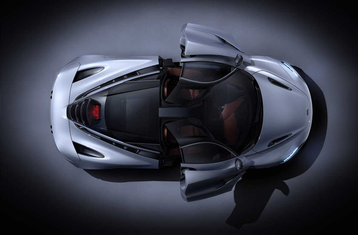 2019-McLaren-720S-1