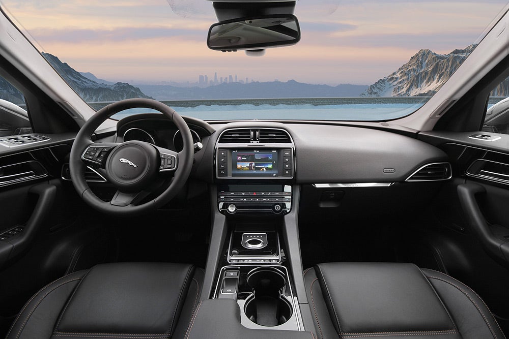 Jaguar-F-PACE-Interior