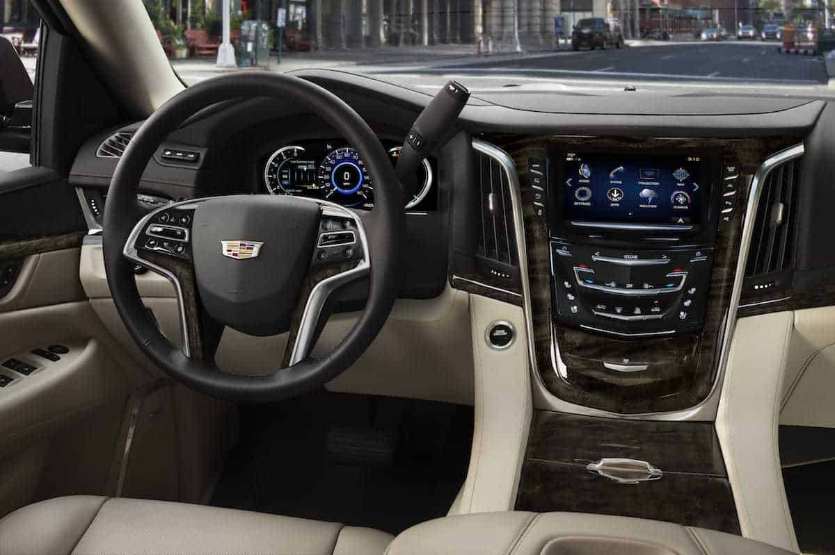 2019-Cadillac-Escalade-3
