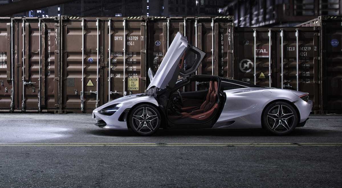 2019-McLaren-720S-3