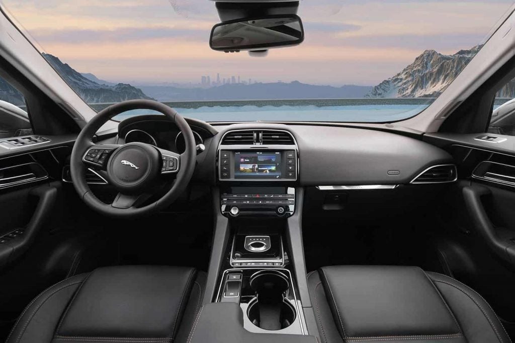 2019-jaguar-f-pace-interior-tampa-dimmitt