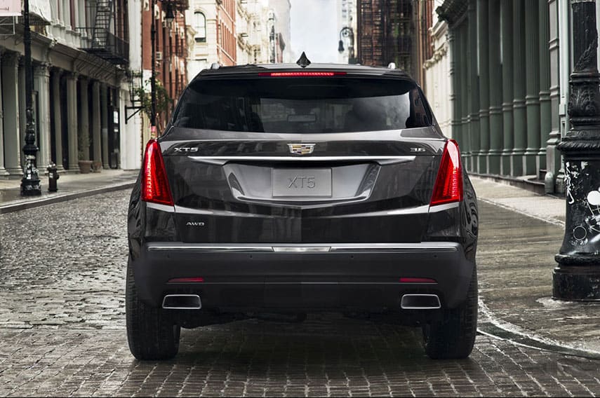 2019-cadillac-xt5-black-tampa-dimmitt-rear