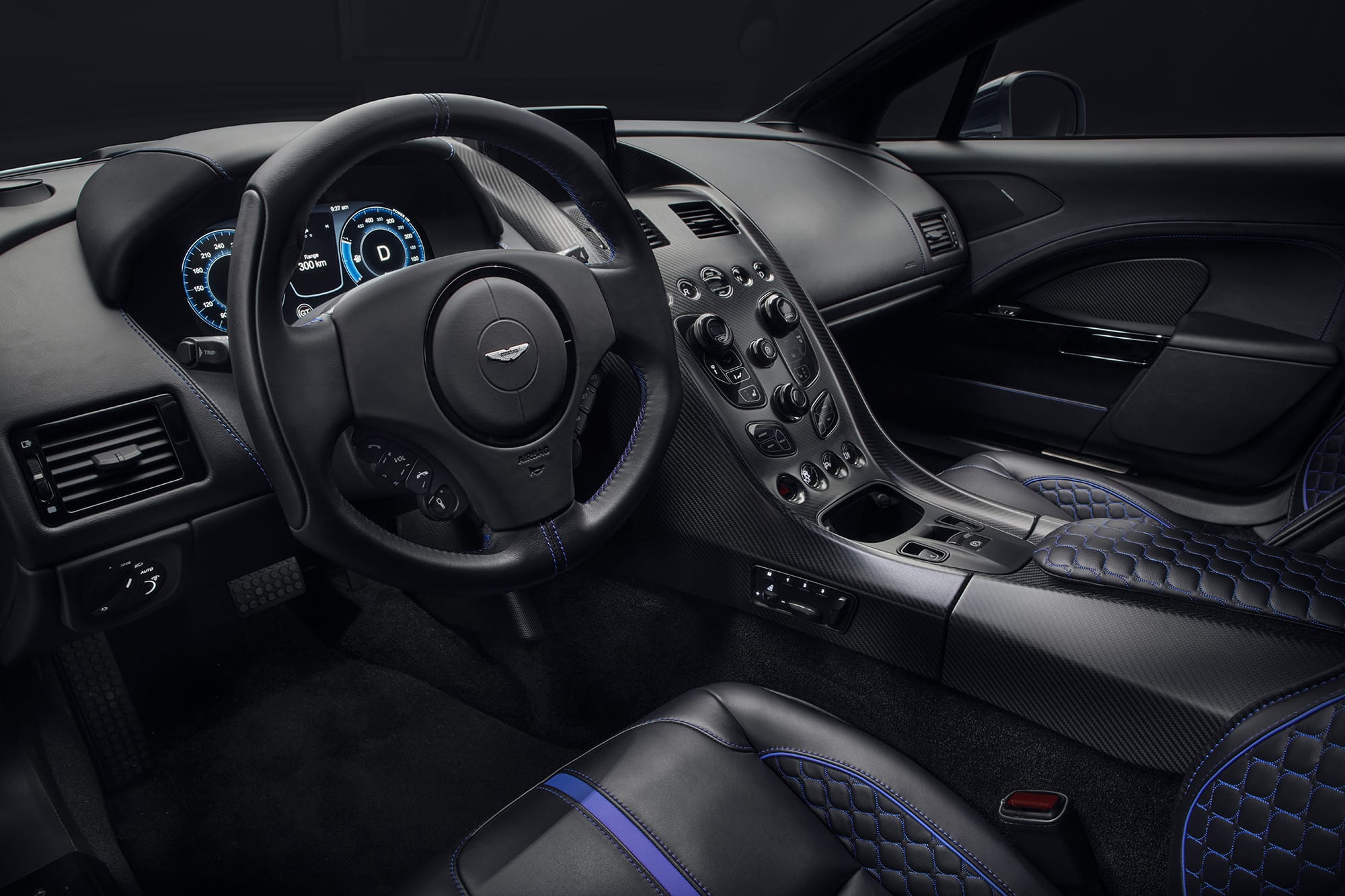 Aston-Martin-Rapide-E