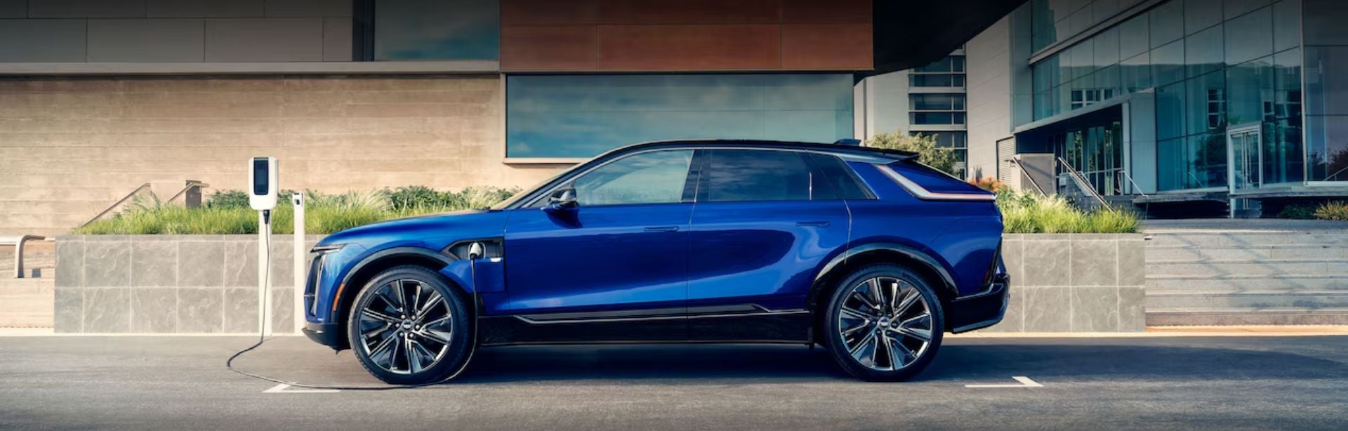 2024 CADILLAC LYRIQ