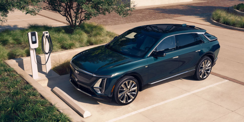 2026 Cadillac Lyriq technology