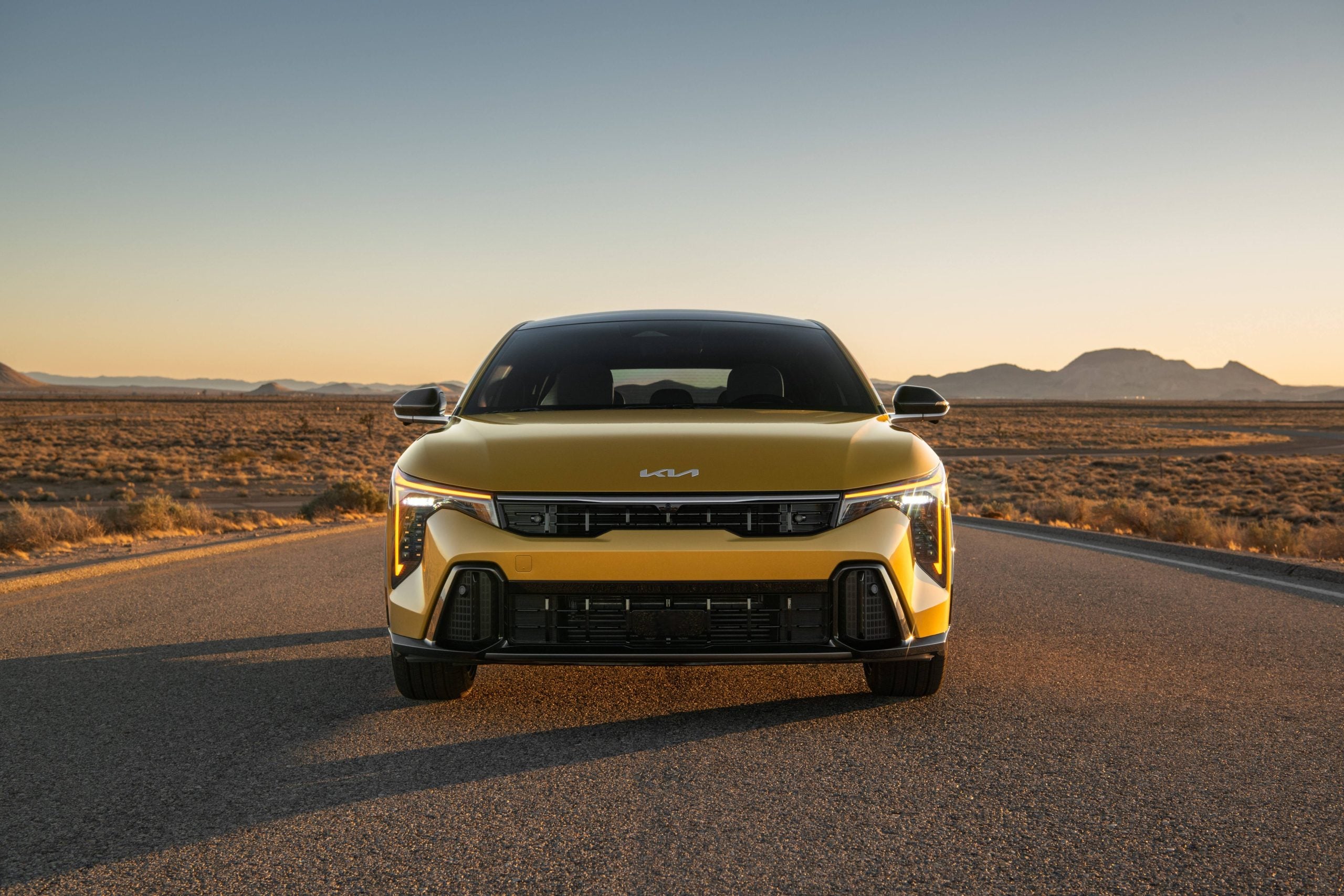 Photo of a Yellow 2026 Kia K4 Hatchback