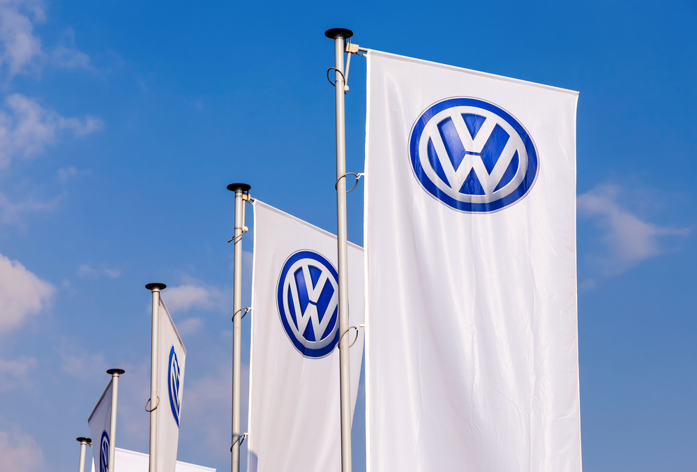 blog2-4_Reasons_to_Buy_From_an_Official_Volkswagen_Dealer_637551873895337653