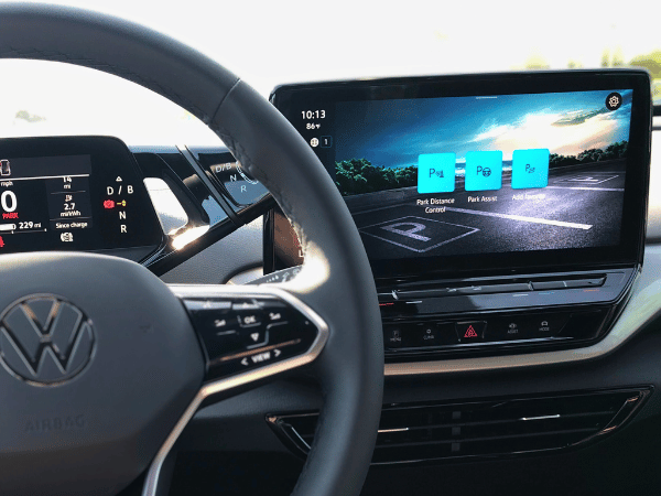 Volkswagen Steering wheel and Infotainment