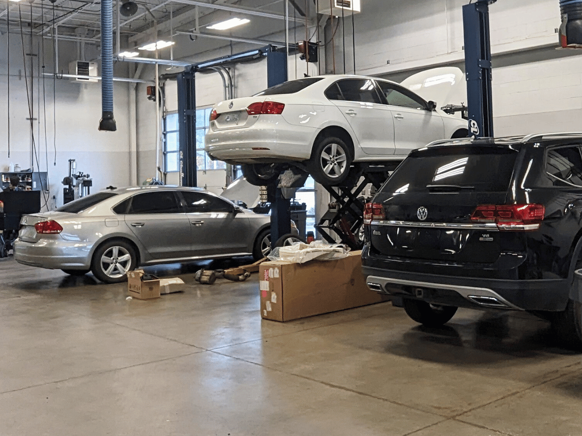 Crain Volkswagen of Fayetteville's Service Department