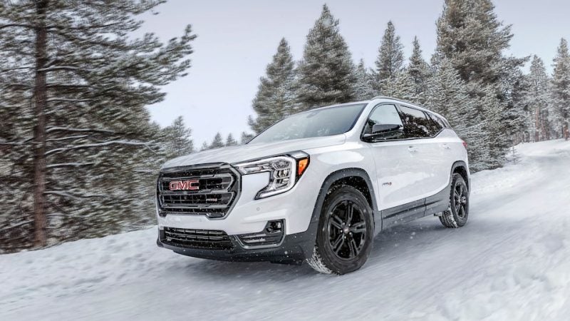 2022-terrain-exterior-features-driving-snowy-mp-sm-22PGTN00004