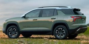 2026 Two-Tone Chevy Equinox Paynesville, MN