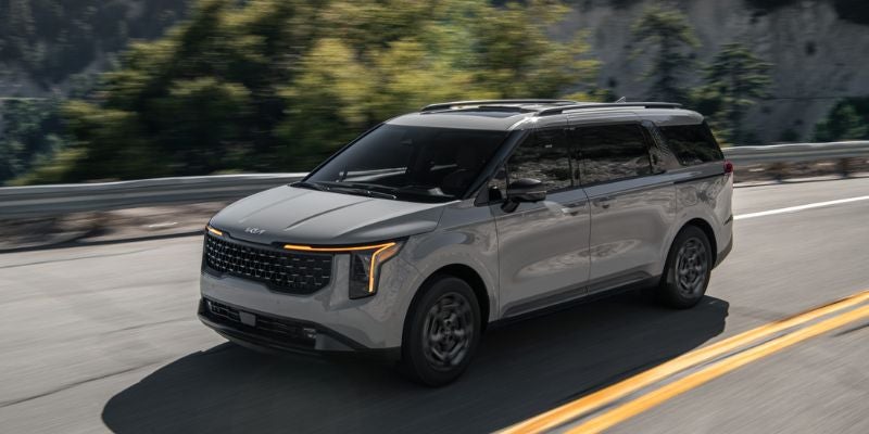 2025 Kia Carnival MPV design
