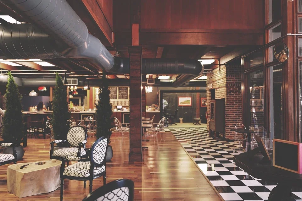 hotels to visit near bakersfield california 
