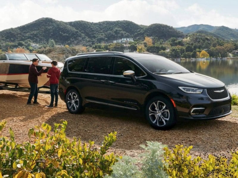 Chrysler Dodge Jeep Ram dealer near Huntsville AL