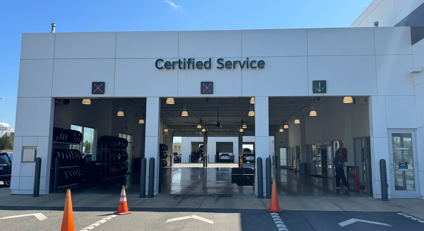 Entrance to the Certified Service department at Crain Buick GMC in Conway, Arkansas