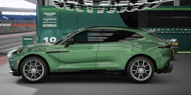 2024 Aston Martin DBX performance