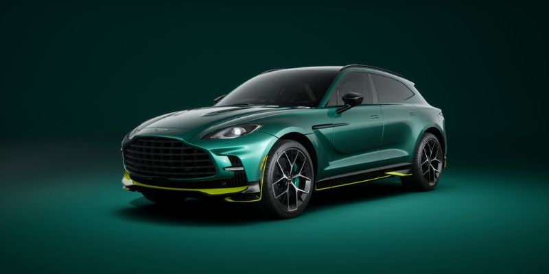  2025 Aston Martin DBX707 performance