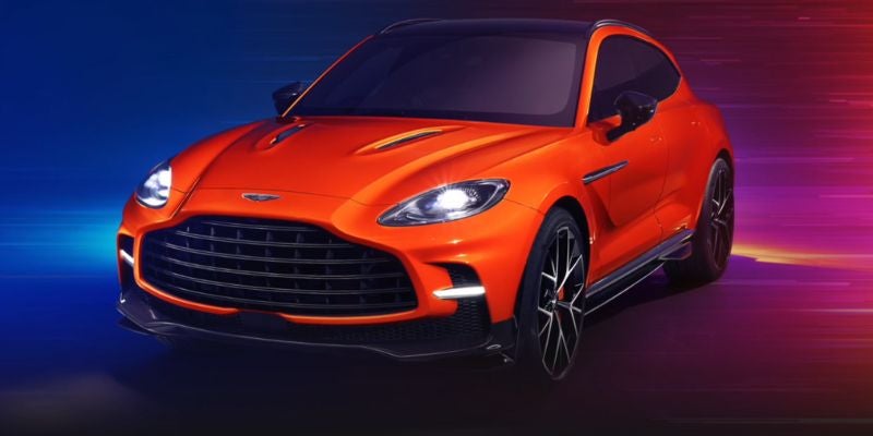 2025 Aston Martin DBX707 technology