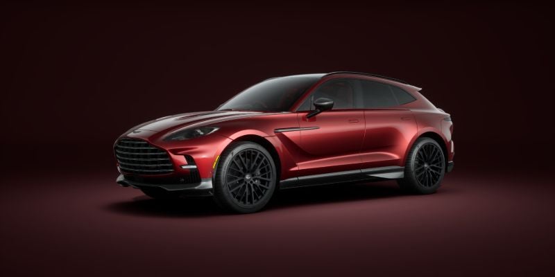 2025 Aston Martin DBX performance