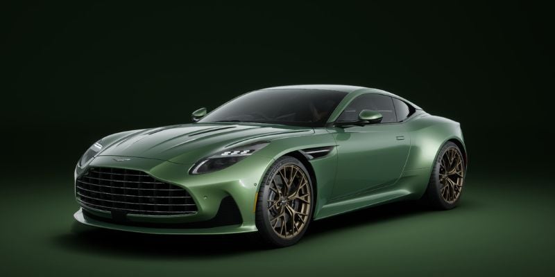 2025 Aston Martin DB12 technology