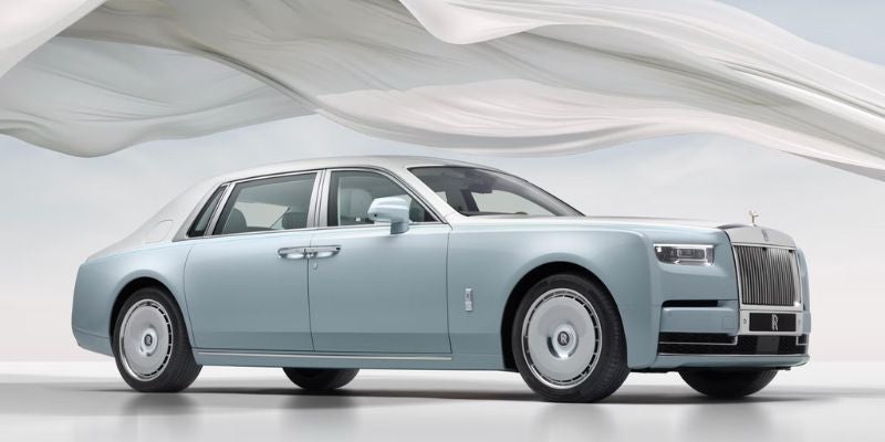 2025 Rolls-Royce Phantom performance