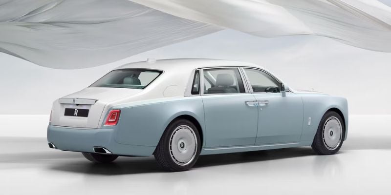 2025 Rolls-Royce Phantom technology