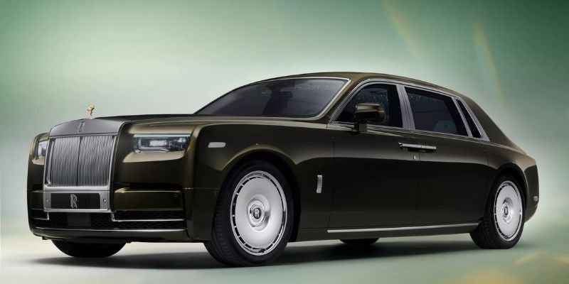 2024 Rolls-Royce Phantom design