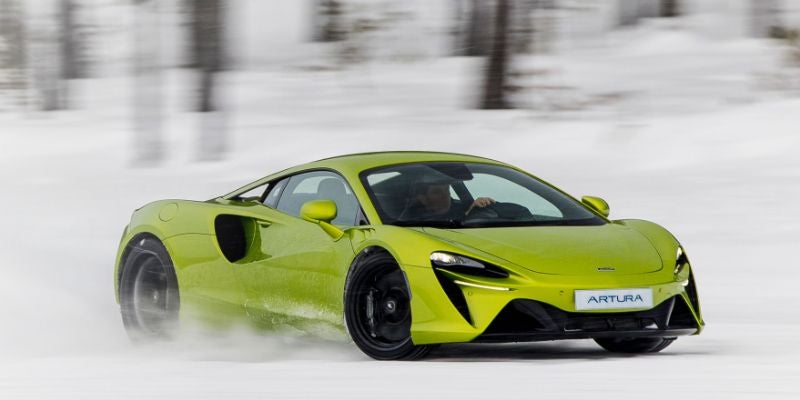 2026 McLaren Artura performance