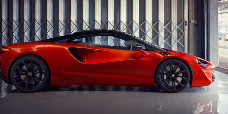 2026 McLaren Artura technology
