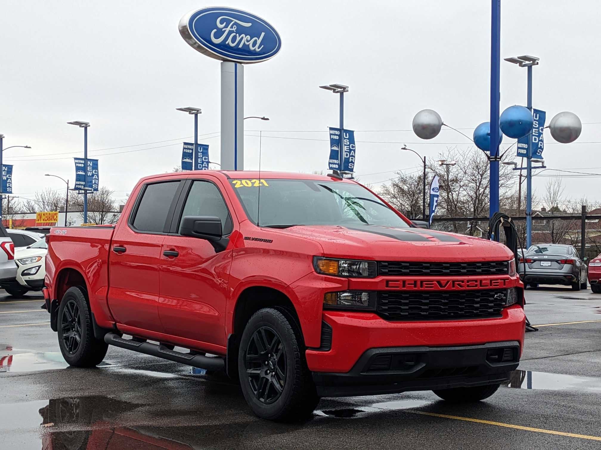 2021 Chevrolet Silverado 1500 Custom