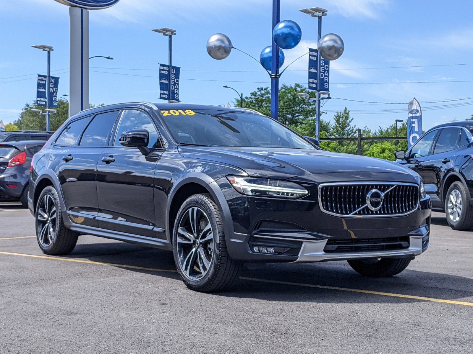 2018 Volvo V90 Cross Country T5
