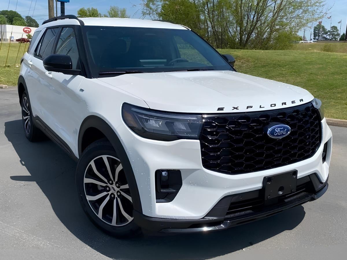 Ford Explorer SUV at Crain Ford of Jacksonville in Arkansas