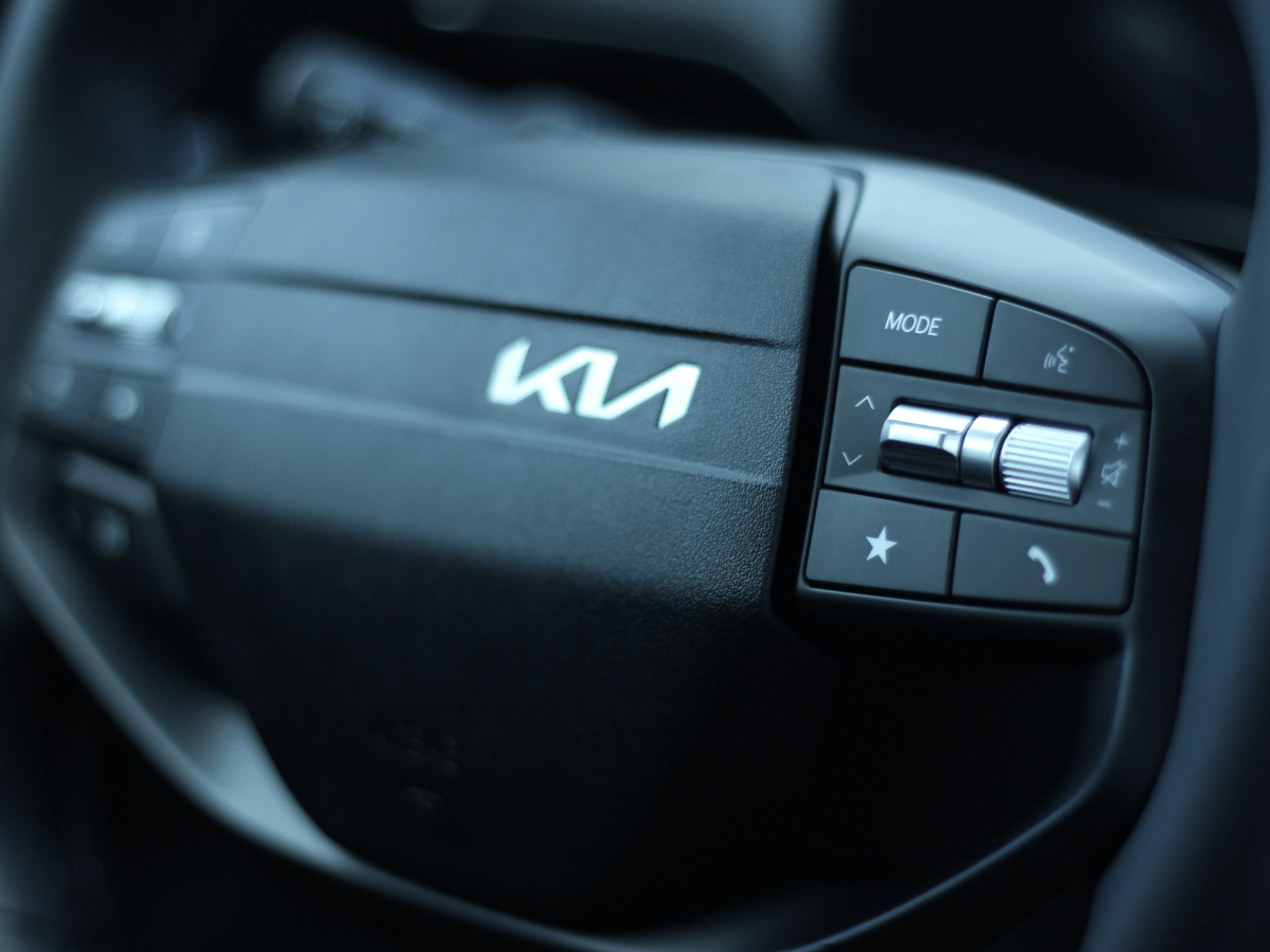 New K4 Steering Wheel