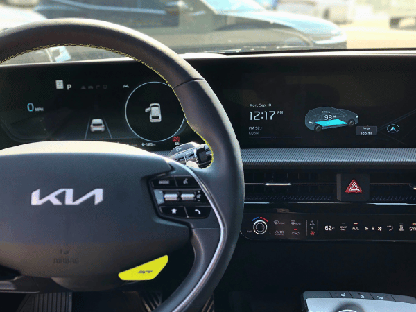 EV6 interior 