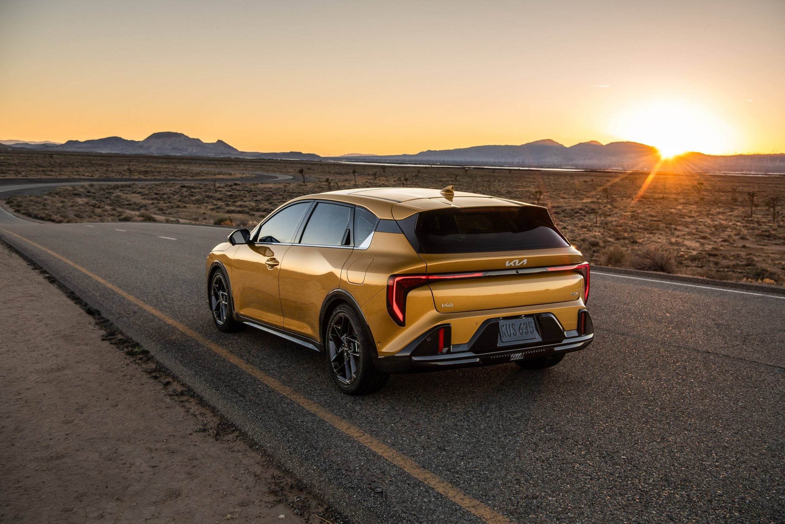 Photo of a Yellow 2026 Kia K4 Hatchback
