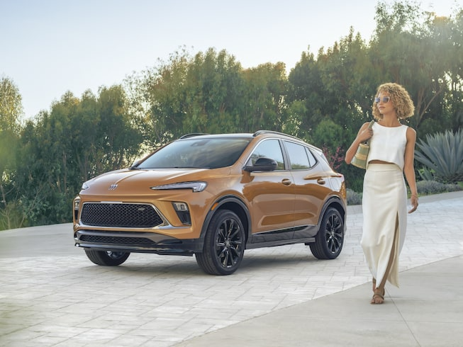 2024-buick-encore-gx-exterior-with-owner