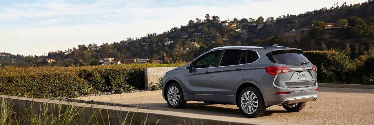 2020-buick-envision-silver-mountaintop